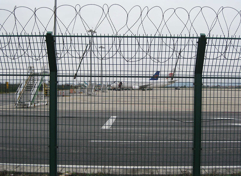 機場護欄網
